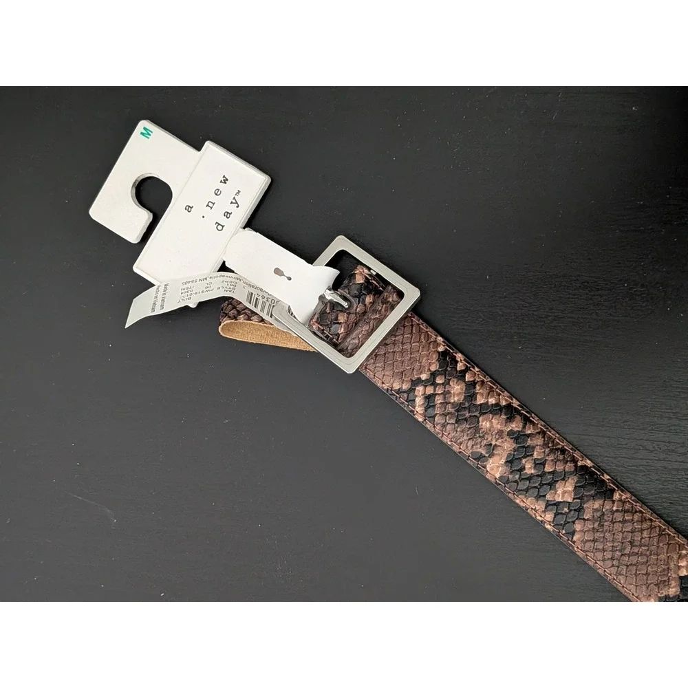 A New Day AND Faux Snake Leather Croc Leather Belt Womens Medium Brown Multi NWT